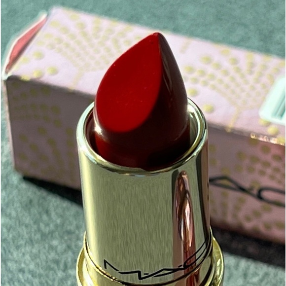 MAC Cosmetics Other - MAC Put A Bow On It Lustreglass Lipstick Bubbles & Bows